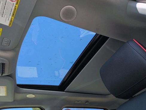 Used 2024 Ford F250 Lariat w/ Lariat Ultimate Package image 21