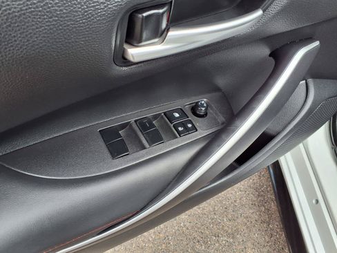 Certified 2024 Toyota Corolla SE w/ SE Premium Package FWD image 15