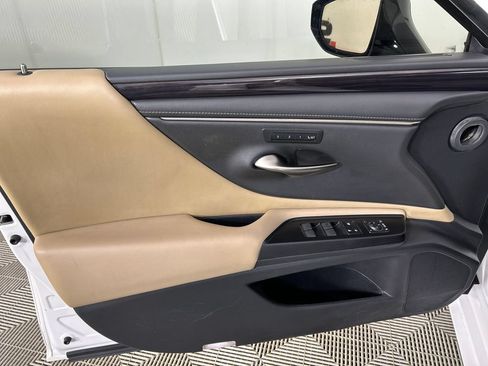 Used 2020 Lexus ES 350 w/ Premium Package FWD image 11