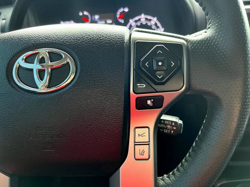 Used 2021 Toyota 4Runner SR5 image 21
