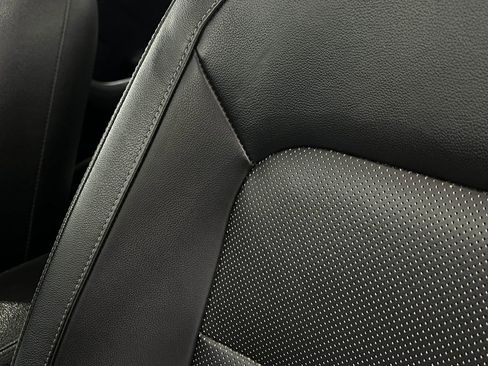 Used 2017 Kia Forte EX w/ EX Premium Plus Package image 18