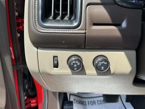 Certified 2018 GMC Canyon SLE w/ SLE Convenience Package AWD/4WD image 16