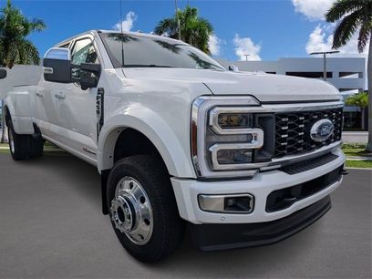 New 2025 Ford F450 Platinum w/ Platinum Plus Package