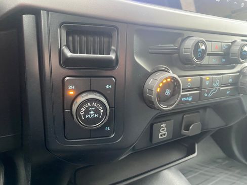 New 2025 Ford F150 XL w/ Equipment Group 103A High image 32