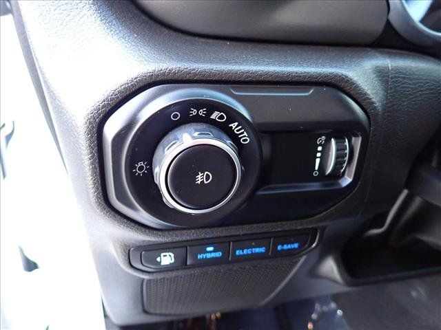 Used 2023 Jeep Wrangler Unlimited Rubicon 4xe AWD/4WD image 14