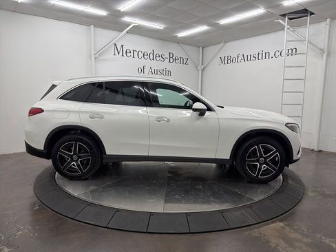 Used 2026 Mercedes-Benz GLC 300 image 8