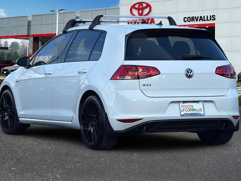 Used 2015 Volkswagen GTI S image 6