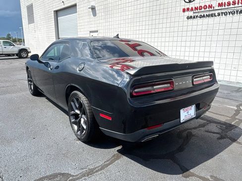 Used 2019 Dodge Challenger SXT w/ Plus Package RWD image 6