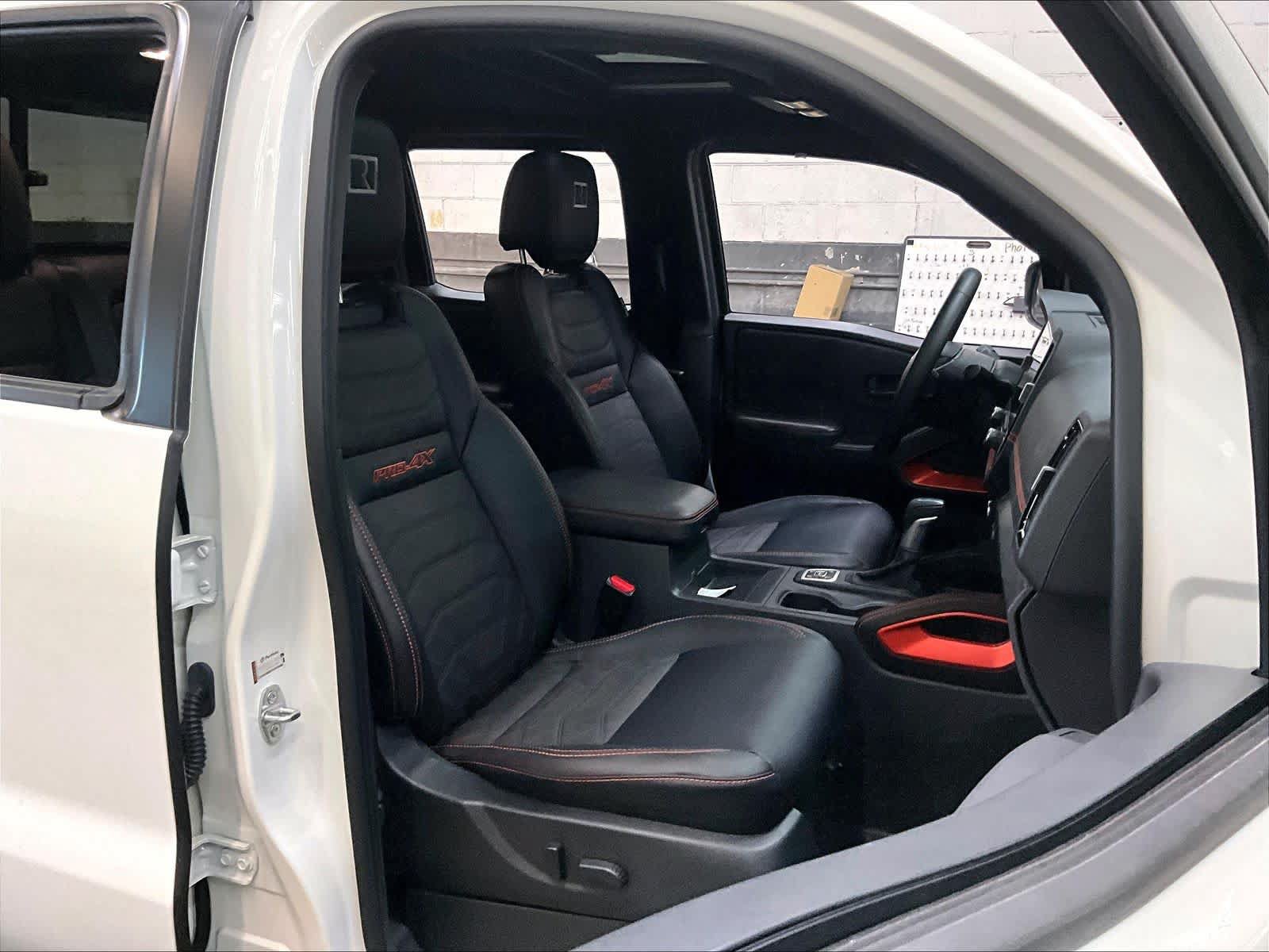 Used 2026 Nissan Frontier PRO-4X w/ Pro Premium Package AWD/4WD image 11