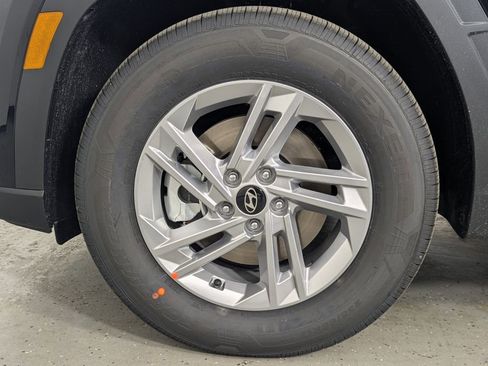 New 2026 Hyundai Tucson SE image 9