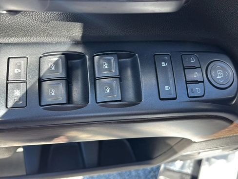 Used 2018 GMC Sierra 3500 Denali w/ Duramax Plus Package AWD/4WD image 21