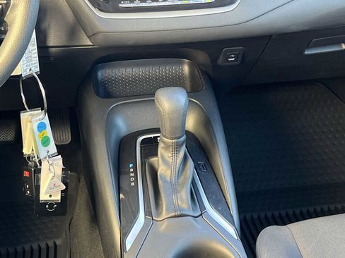 Used 2024 Toyota Corolla LE image 20