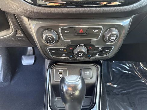 Used 2020 Jeep Compass Limited image 26