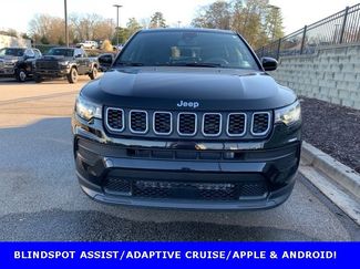 Used 2025 Jeep Compass Sport video 2
