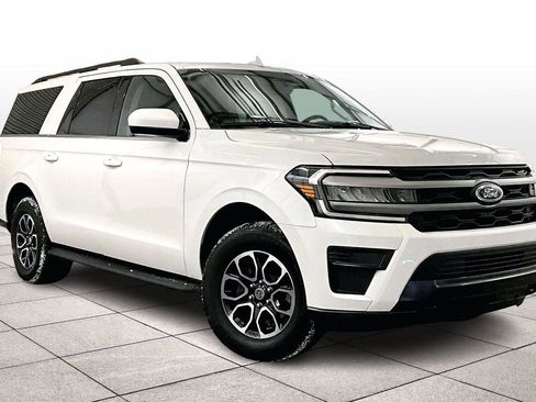 Certified 2024 Ford Expedition Max XLT image 2