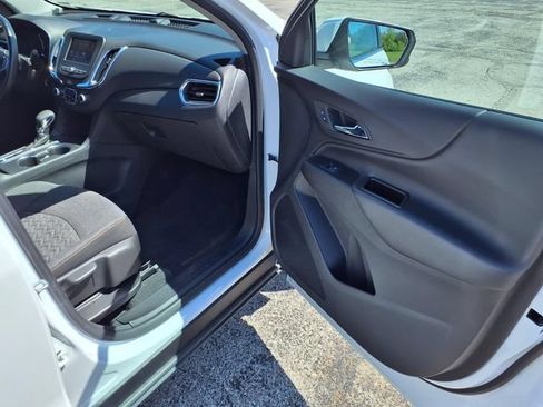 Used 2023 Chevrolet Equinox LT FWD image 78