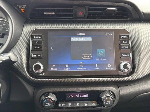 Used 2021 Nissan Kicks SV FWD image 18
