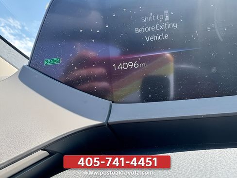 Used 2026 Toyota Prius LE FWD image 14