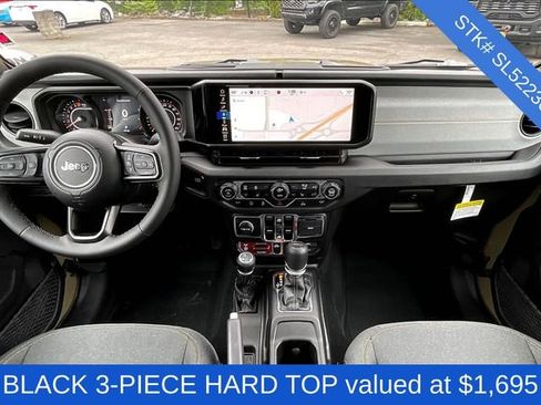 New 2025 Jeep Gladiator Willys image 5