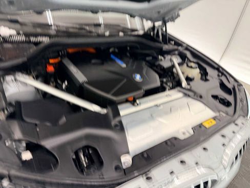 Used 2021 BMW X3 xDrive30e w/ Convenience Package image 15