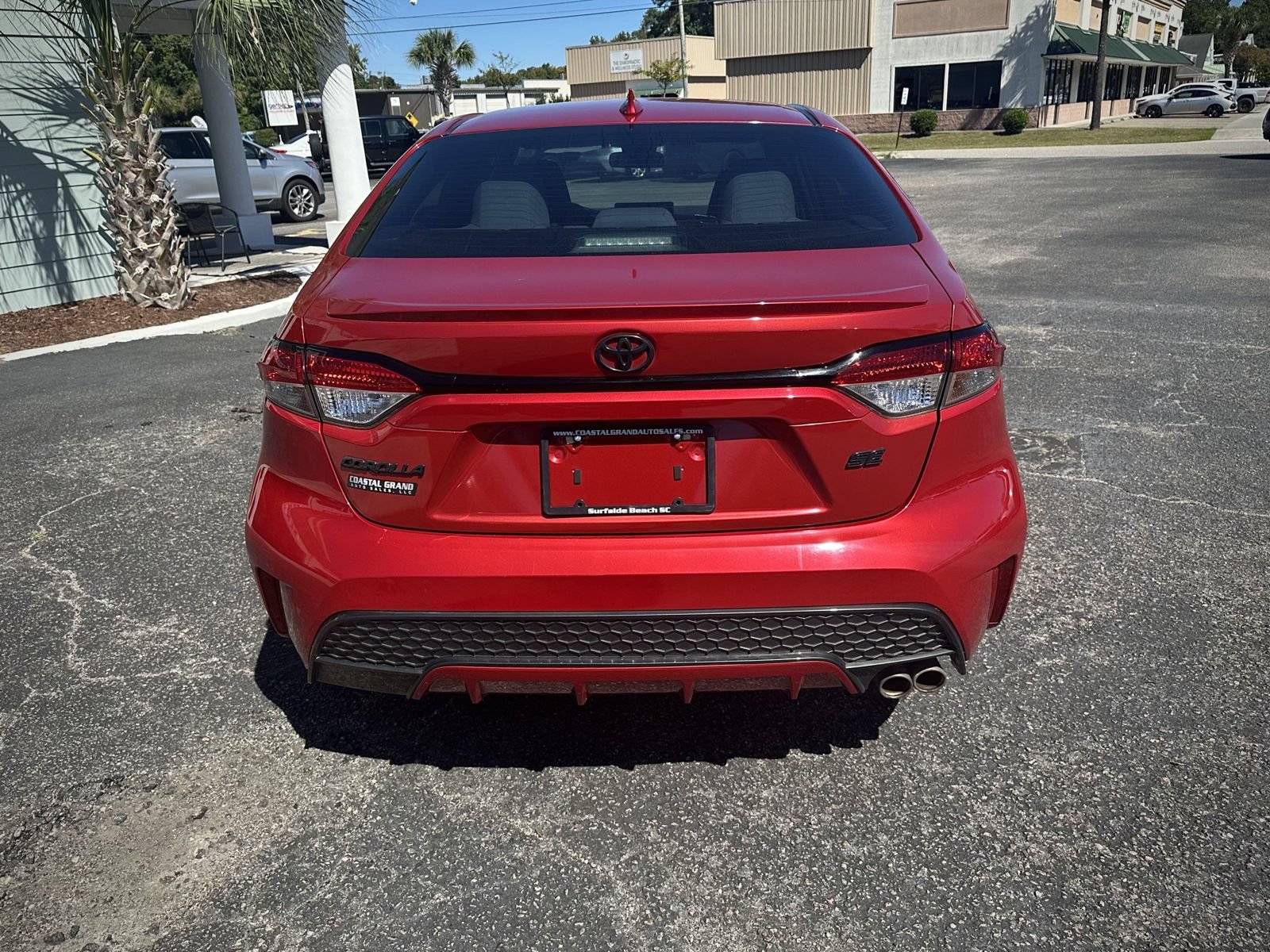 Used 2021 Toyota Corolla SE FWD image 4