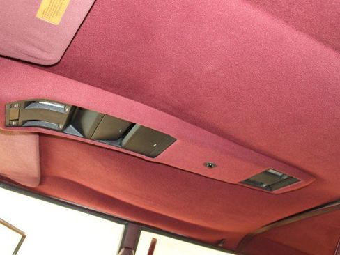 Used 1989 Jeep Grand Wagoneer image 84