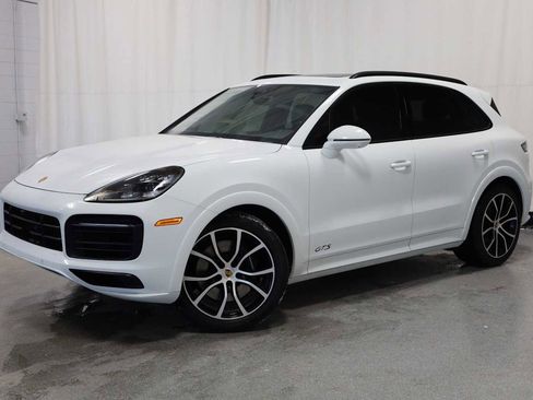 Certified 2023 Porsche Cayenne GTS image 1