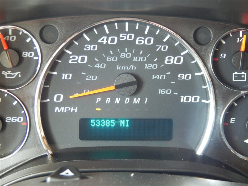 Used 2019 Chevrolet Express 4500 w/ RV Package RWD image 22