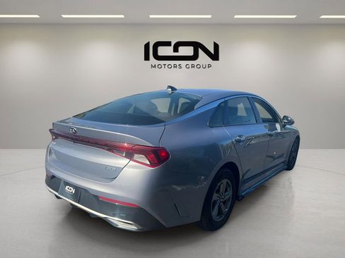 Used 2021 Kia K5 LXS image 8