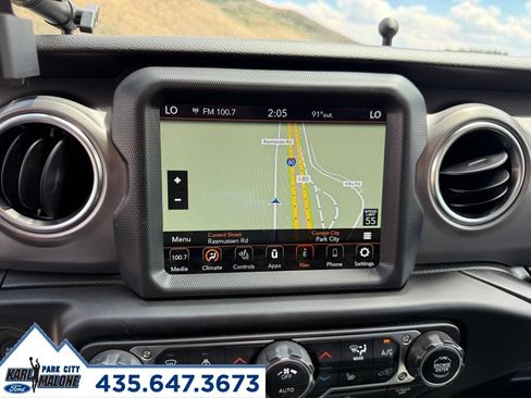 Used 2023 Jeep Wrangler Unlimited Rubicon 4xe w/ Cold Weather Group AWD/4WD image 22