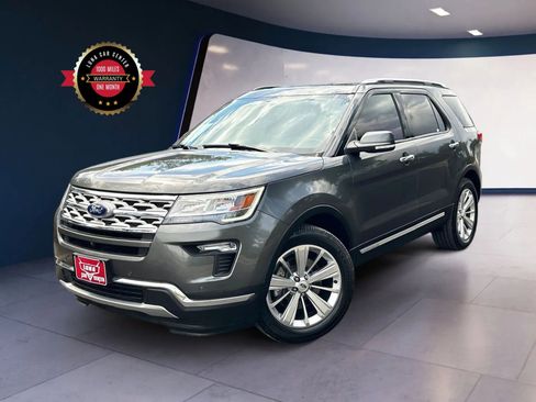 Used 2018 Ford Explorer Limited image 1