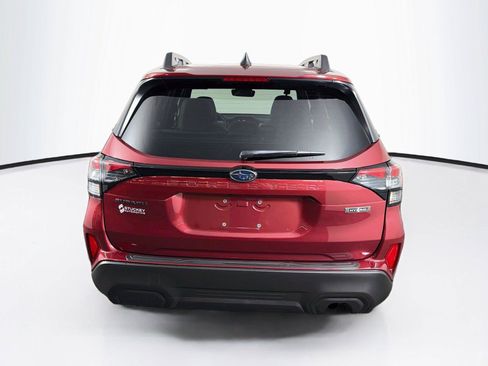 Used 2025 Subaru Forester Premium AWD/4WD image 10