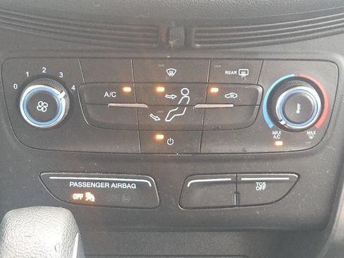 Used 2018 Ford Escape S FWD image 31