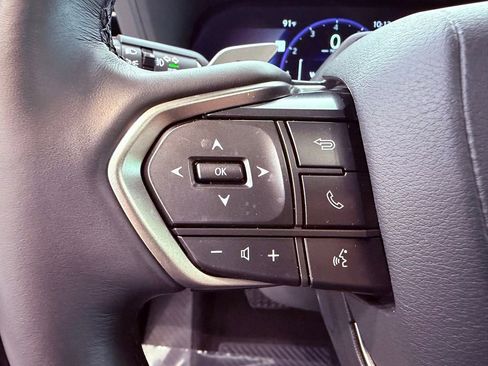 Certified 2025 Lexus GX 550 w/ Accessory Package (Z1) AWD/4WD image 25