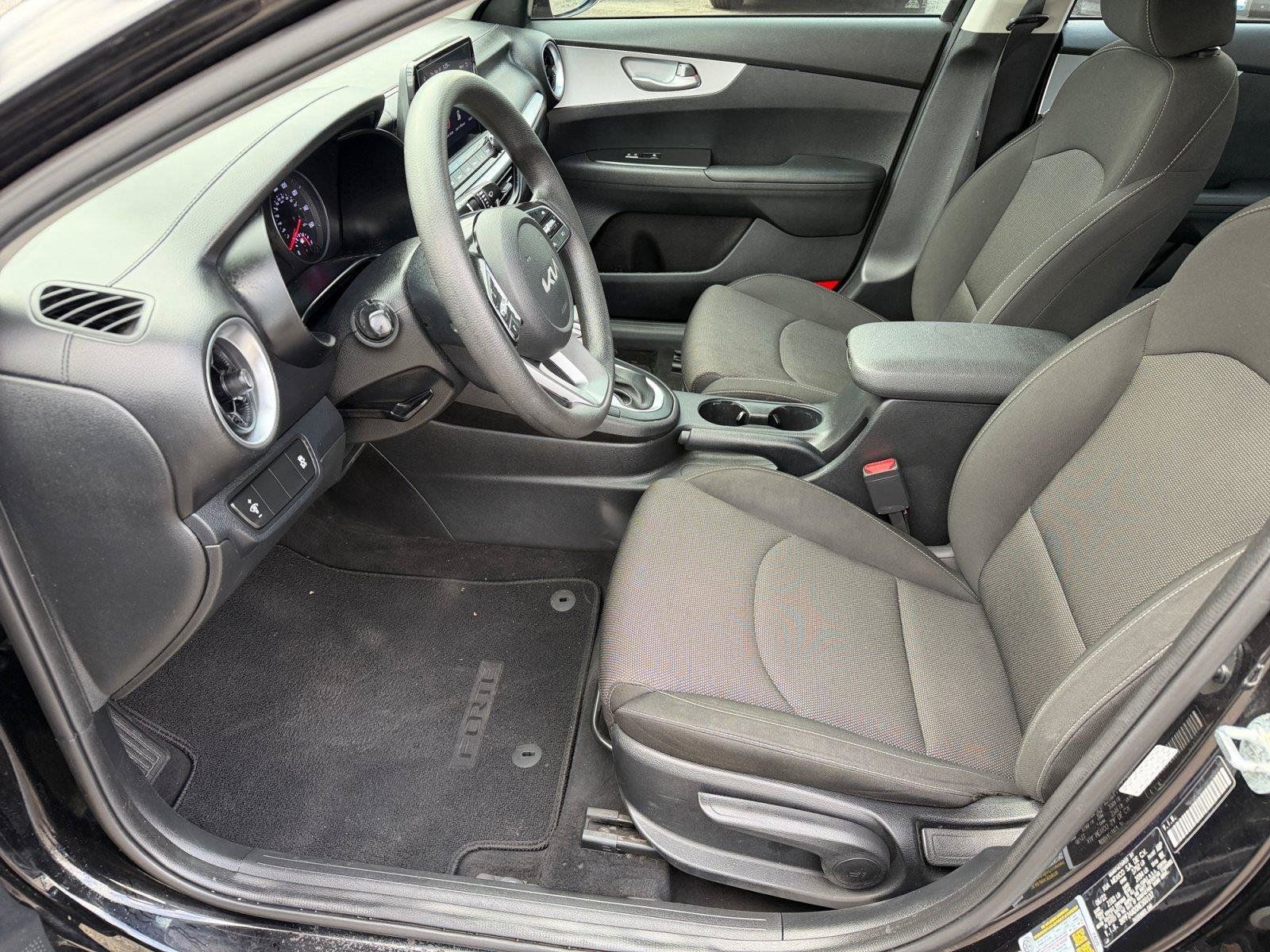 Used 2022 Kia Forte Sedan FWD image 10