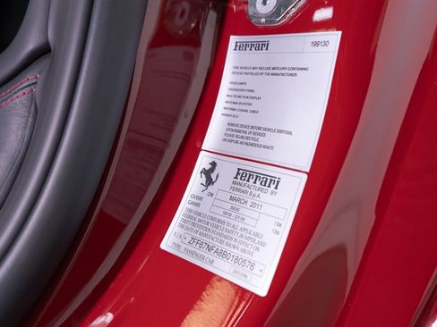 Used 2011 Ferrari 458 Italia Coupe RWD image 20