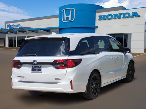 New 2026 Honda Odyssey Sport-L image 4