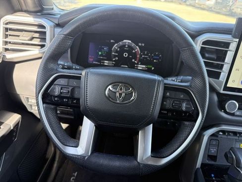 Used 2024 Toyota Tundra Platinum AWD/4WD image 13
