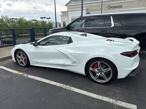 Used 2020 Chevrolet Corvette Stingray Premium Conv w/ 3LT Preferred Equipment Group RWD image 3