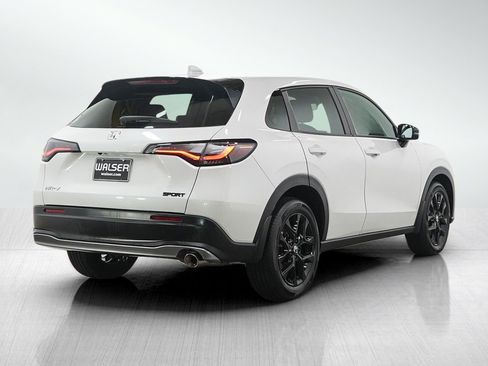 Used 2024 Honda HR-V Sport image 5