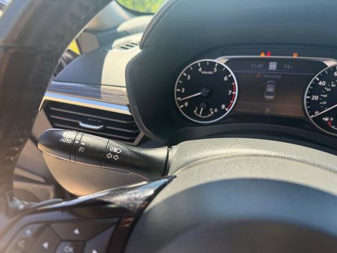 Used 2019 Nissan Altima 2.5 SL FWD image 32