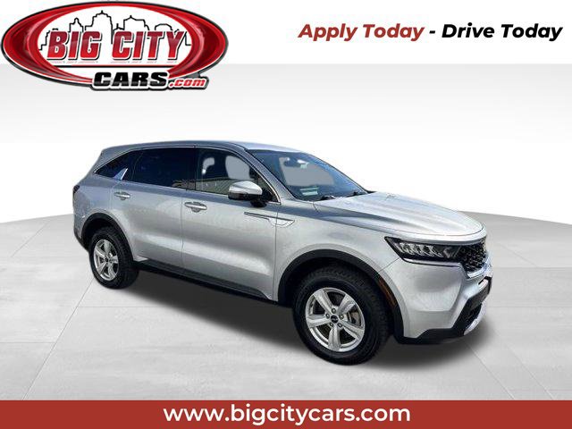 Used 2022 Kia Sorento LX AWD/4WD image 1