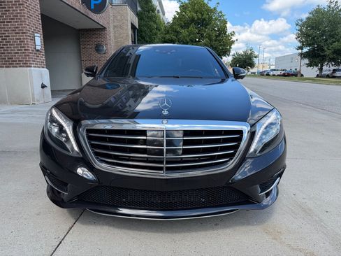 Used 2014 Mercedes-Benz S 550 Sedan image 2