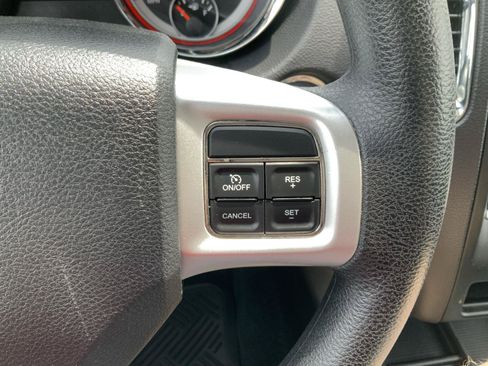 Used 2013 Dodge Durango SXT AWD/4WD image 25