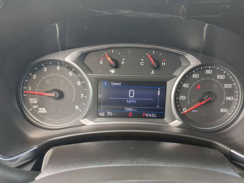 Used 2022 Chevrolet Equinox LT image 12