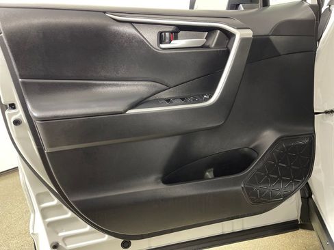 Used 2024 Toyota RAV4 XLE image 17