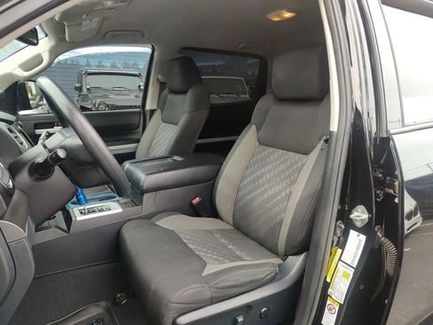 Used 2018 Toyota Tundra SR5 w/ SR5 Upgrade Package image 12