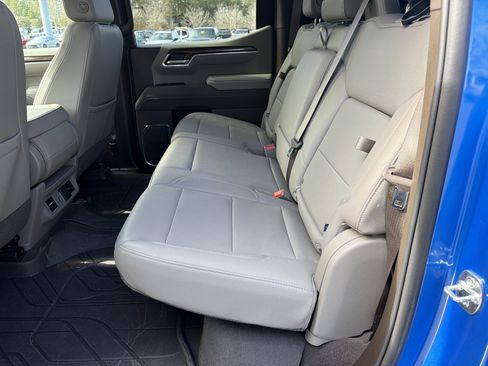 Used 2025 Chevrolet Silverado 1500 LT w/ Leather Package image 20