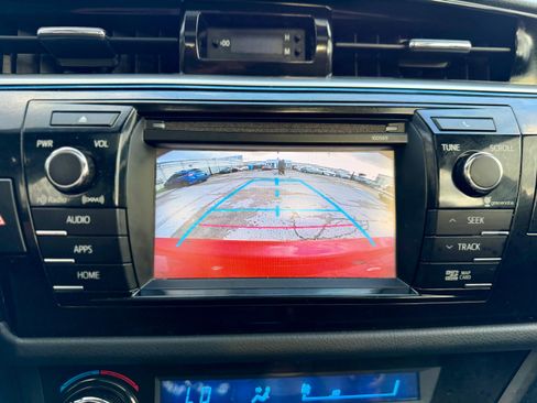 Used 2016 Toyota Corolla S w/ Driver Convenience Package image 9