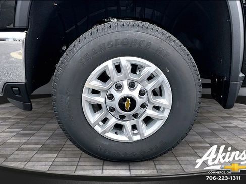 New 2025 Chevrolet Silverado 2500 LT w/ Safety Package image 18
